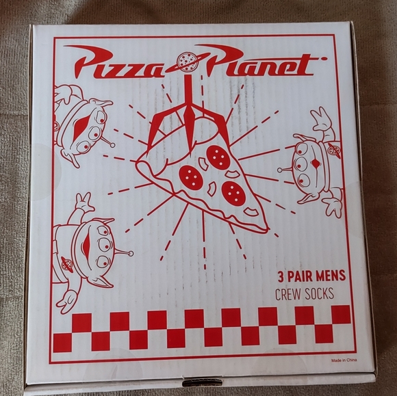 Bundle of character socks - Picture 5 of 16